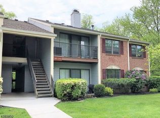 182 Irving Pl, Basking Ridge, NJ 07920