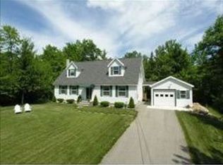 78 Westwood Dr, Wolfeboro, NH 03894