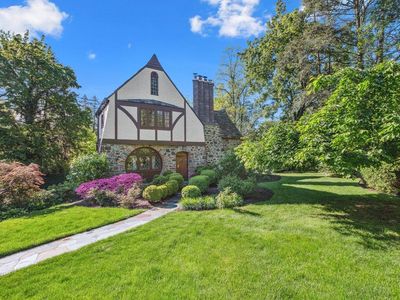 89 Taymil Road, New Rochelle, NY, 10804