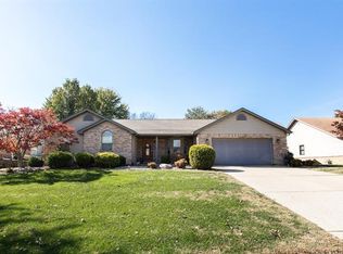 209 Saint Sabre Dr, Swansea, IL