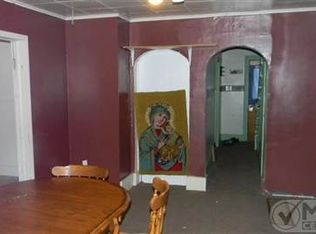 819 Warren St, Hancock, MI 49930