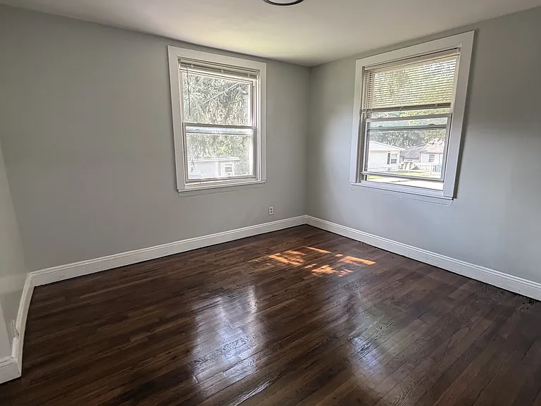 137 Rock Creek Rd — Photo 3