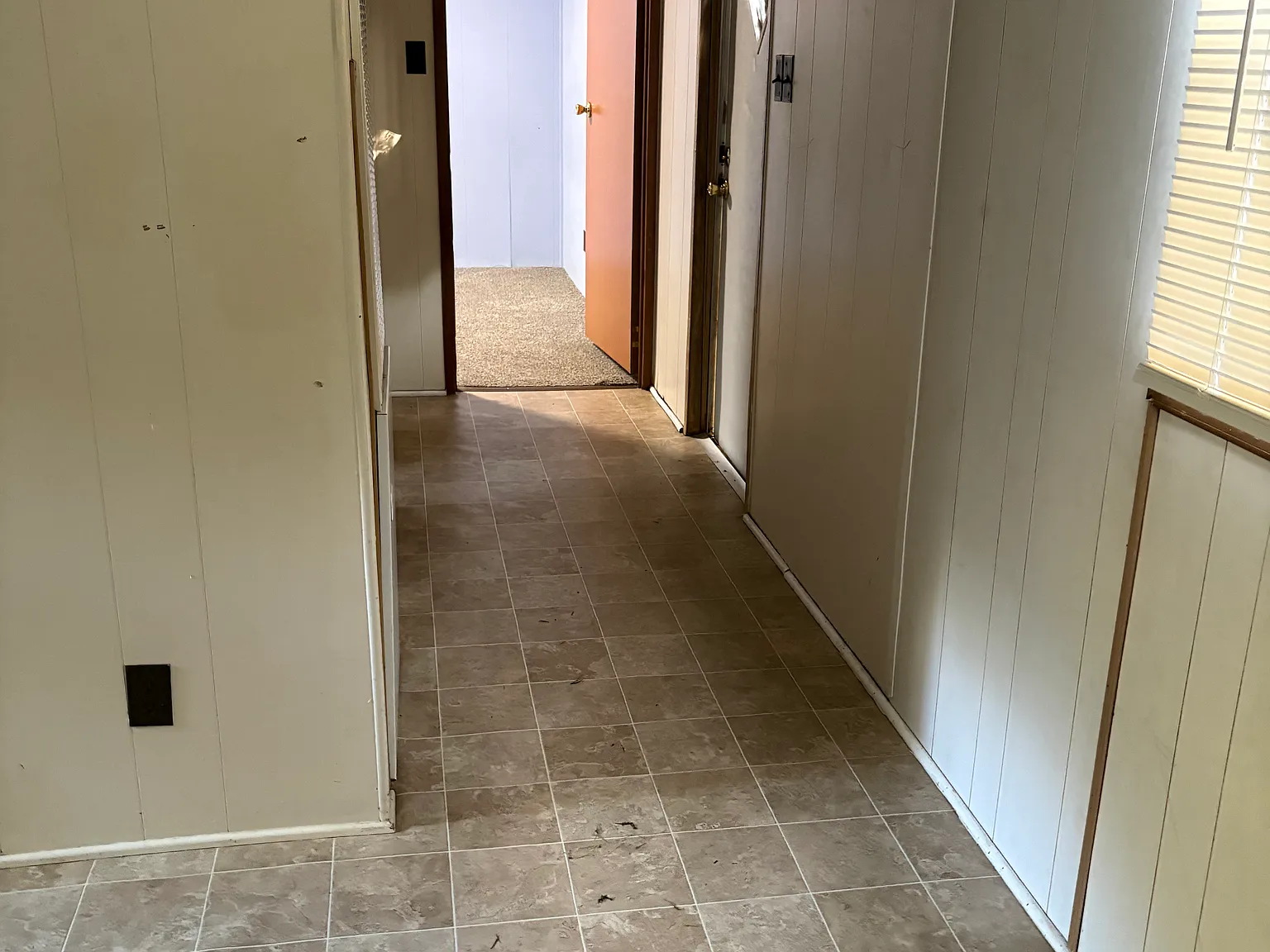 2 bed, $1,600 — Photo 1