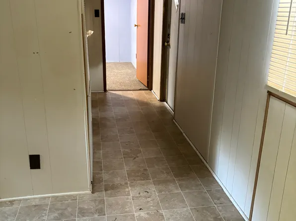 829 Odessa Ln, Ridgeville, SC 29472
