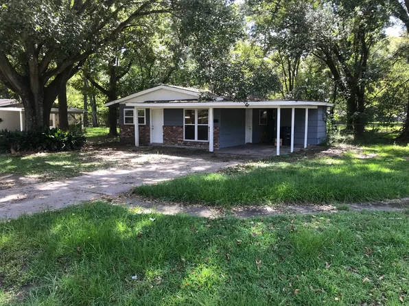 11048 Chalice Dr, Baton Rouge, LA 70815