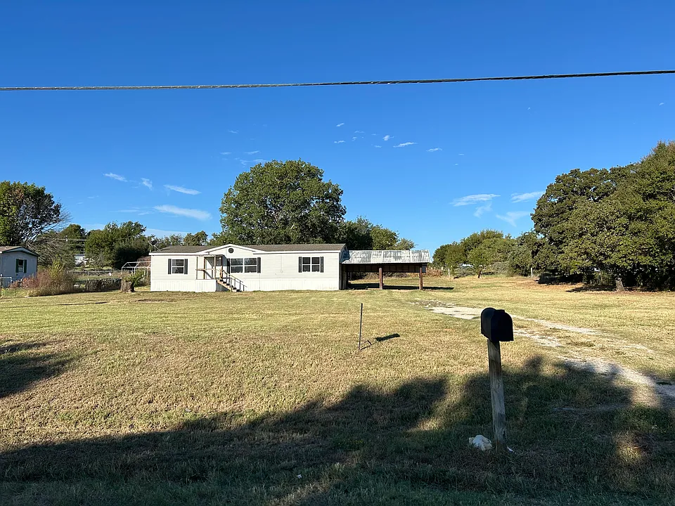 118 Hilltop Meadows Dr