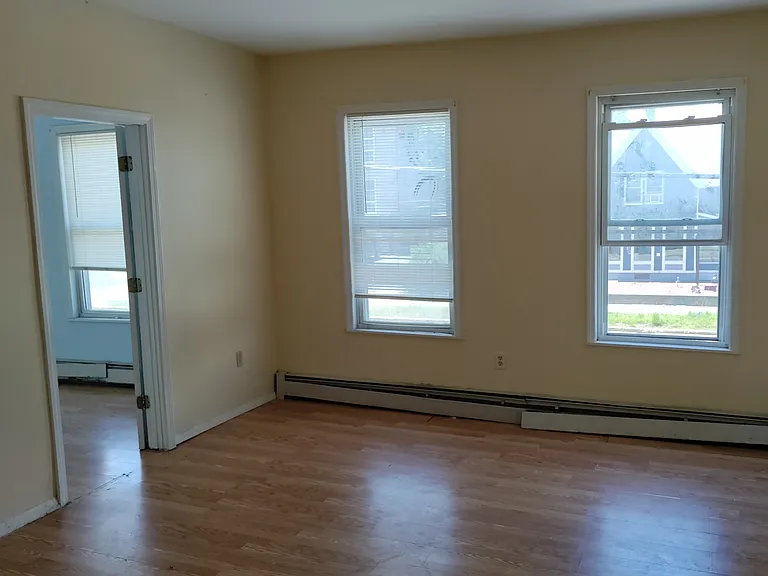 29 Elm St #2 — Photo 12
