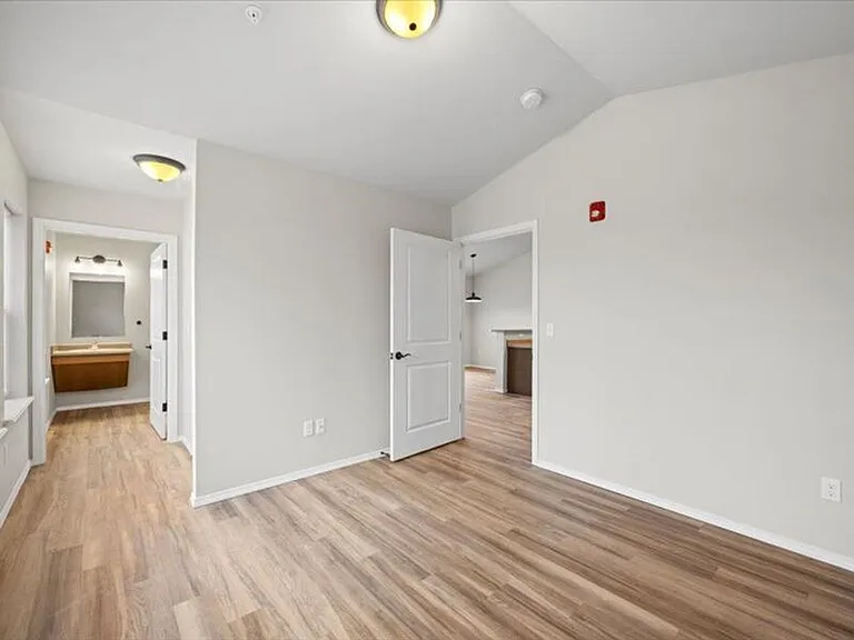 6405H Chapel Hill Blvd #H103 — Photo 10