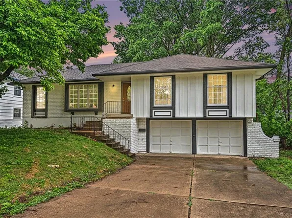 6111 E 108th Ter, Kansas City, MO 64134