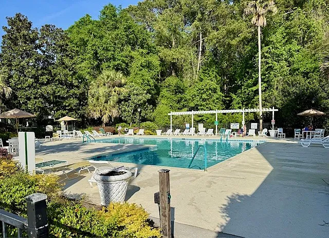 2 bed, 1097 sqft, $2,100 — Photo 2