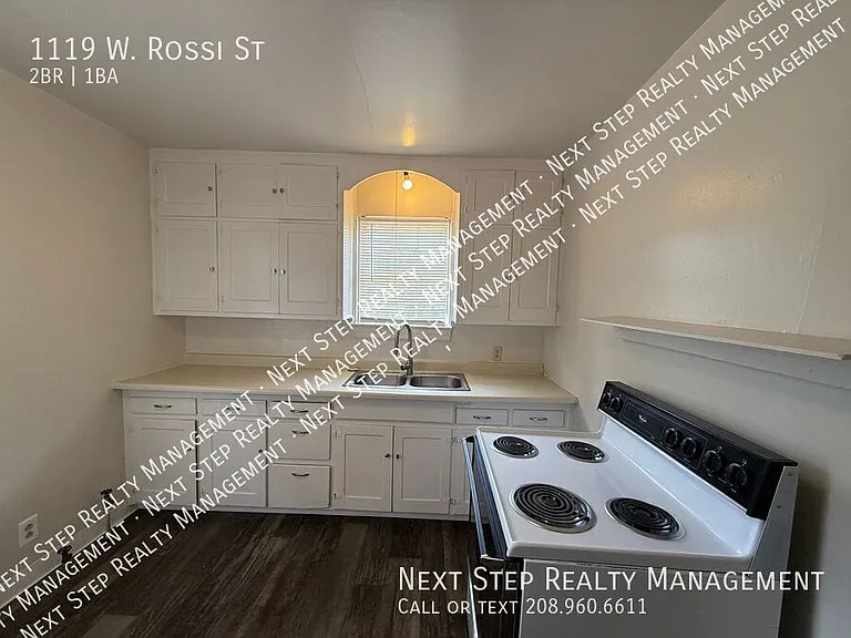 1119 W Rossi St — Photo 7