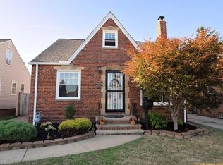 8310 Whittington Dr, Parma, OH