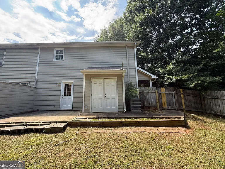 1435 Kennesaw Trace Ct NW — Photo 8