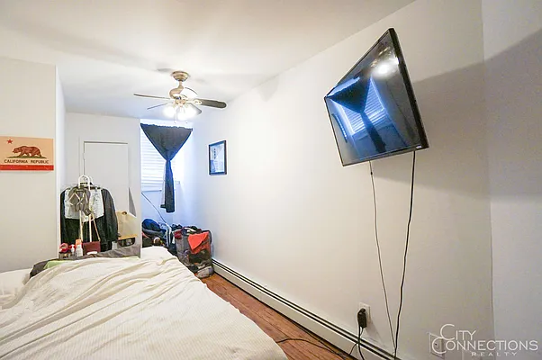 Rented by City Connections Realty | media 30