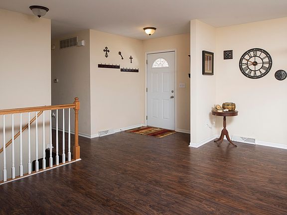 2nd image of 9463 Erika Ln