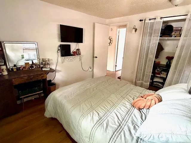 1008 N Corona St — Photo 6