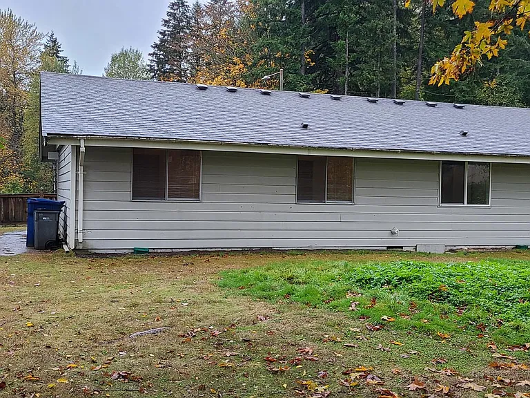 1217 Dumas Rd — Photo 22