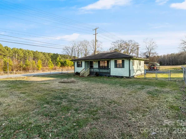 90 2nd St SE, Catawba, NC 28609