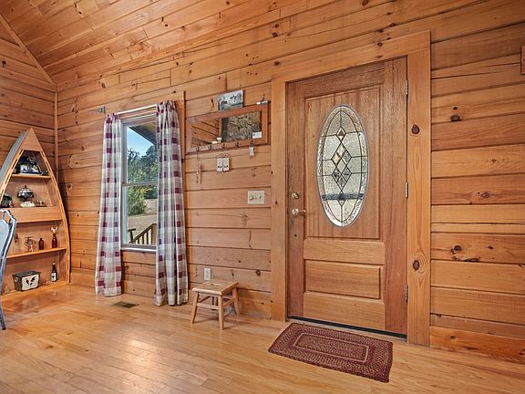 17th image of this home