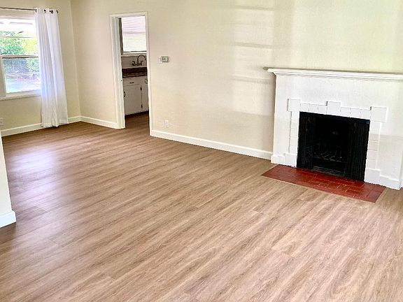 D.R. off of Living Area