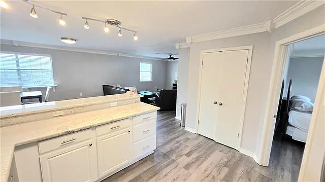 150 Forest Dr — Photo 10