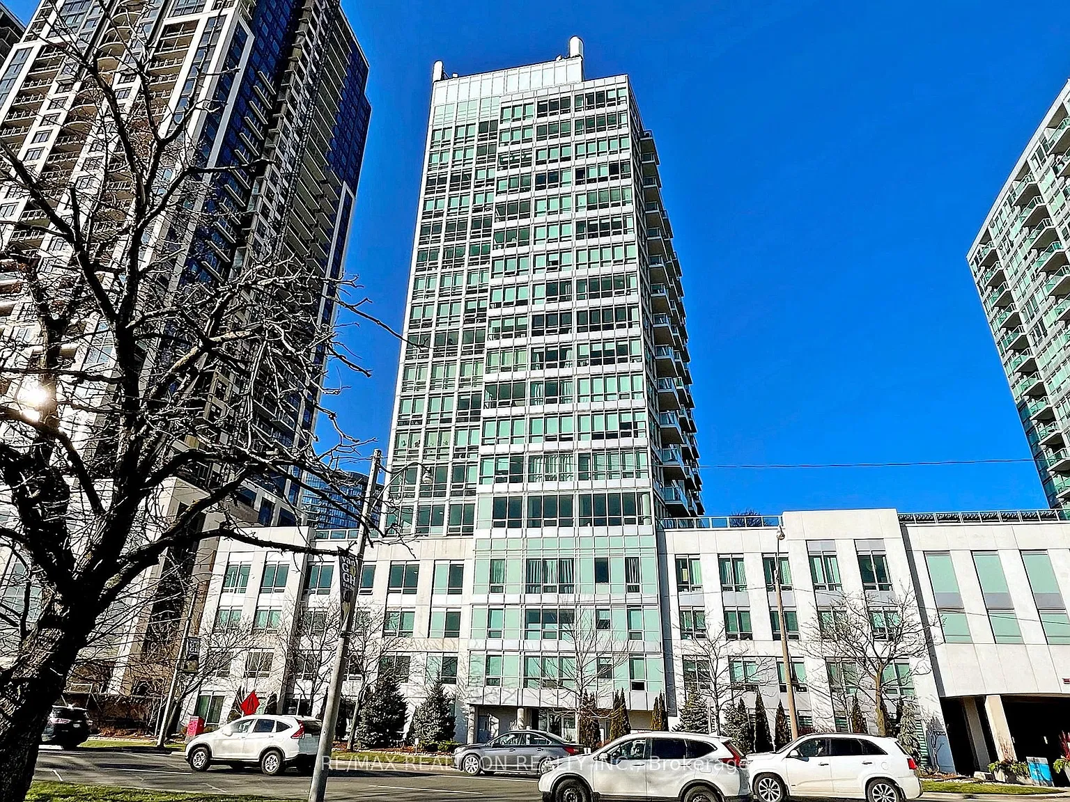 2 bed, $2,600 — Photo 1