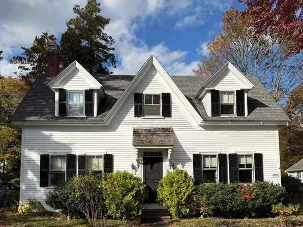 17 Oliver Street, New Castle, NH 03854