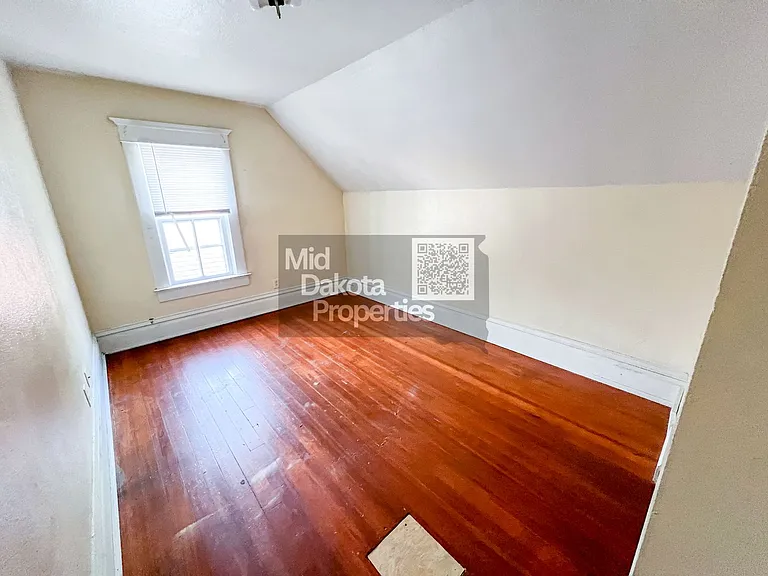 605 W 10th Ave — Photo 9