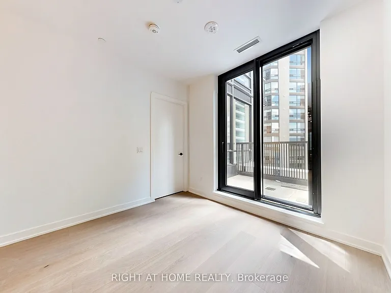 91 Montclair Ave #832 — Photo 8
