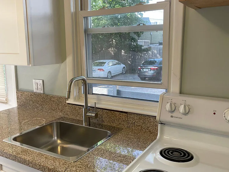 59 Pleasant St #103 — Photo 8
