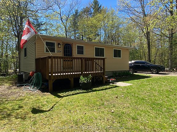2nd image of 1204 Tiny Beaches Rd N