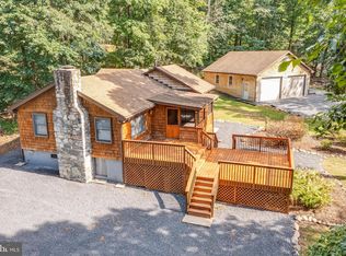 366 Huckleberry Ln, Harpers Ferry, WV 25425