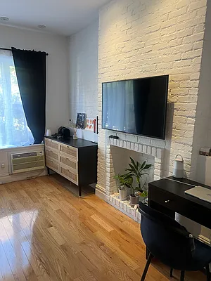 Rented by Compass | media 4