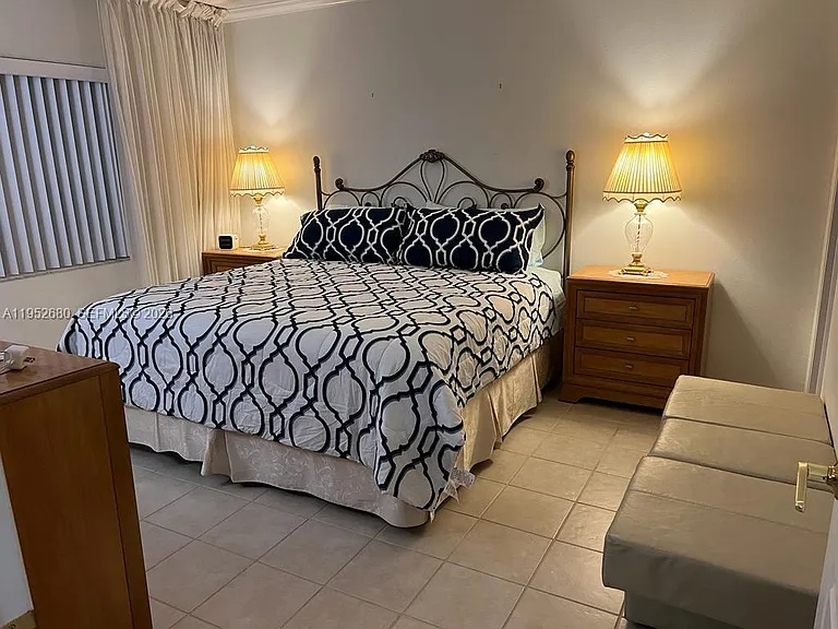 1501 S Ocean Blvd #211 — Photo 21