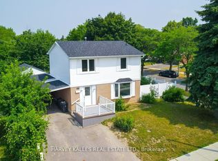 10 Tunmead Sq, Toronto, ON M1B 1W9