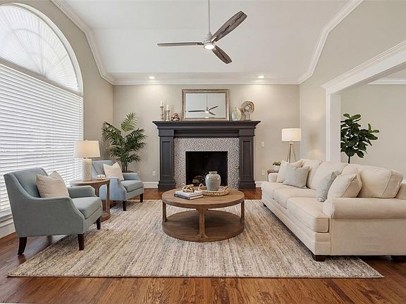 4th image of 203 N Olde Bridge Rd