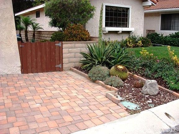 2nd image of 6507 San Como Ln