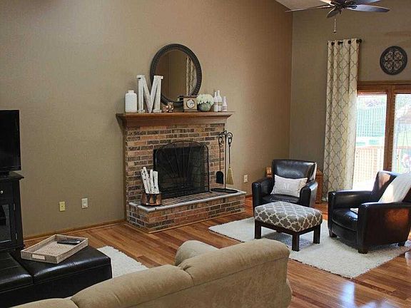 5th image of 7511 Treetop Ln