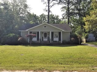 137 Jones Cir, Bishopville, SC 29010