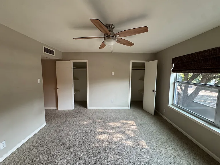 7424 W Northwest Hwy #6 — Photo 21