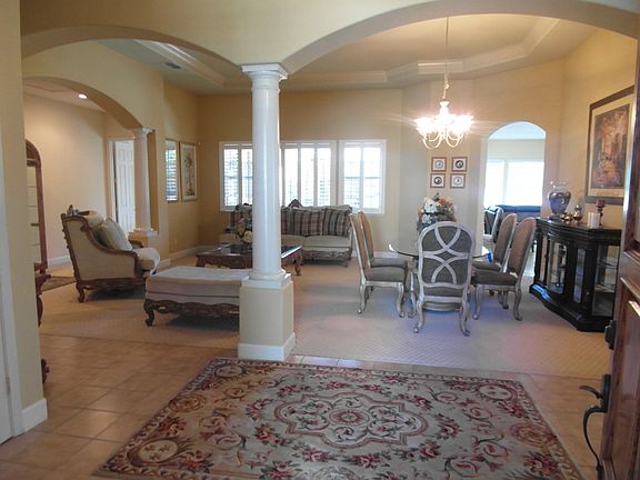2nd image of 1424 Danbrook Dr