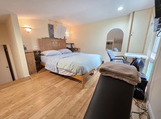 20923 SE 82nd St #5, Issaquah, WA 98027