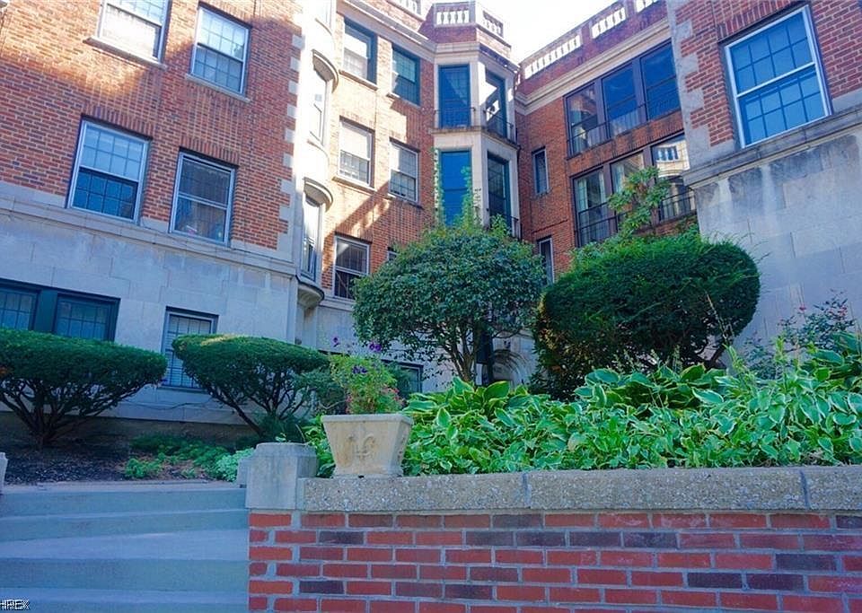 1st image of 11430 Cedar Glen Pkwy APT B6