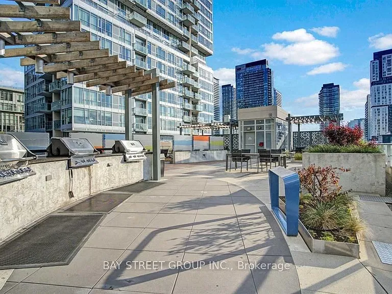 199 Richmond St W #808 — Photo 19