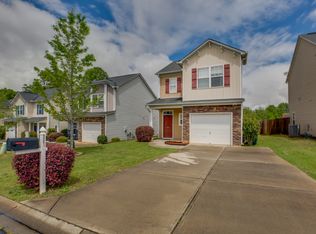 301 Stonewood Crossing Dr, Boiling Springs, SC 29316