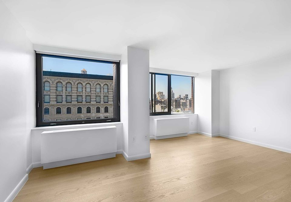 1st image of 1 Union Sq S APT 18B