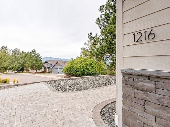 4th image of 1216 Landons Way