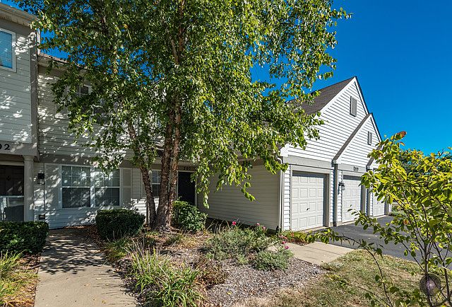 1st image of 2419 Sheehan Dr Unit 202