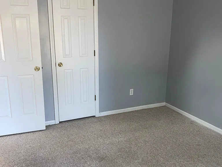 5305 Morton Rd — Photo 18