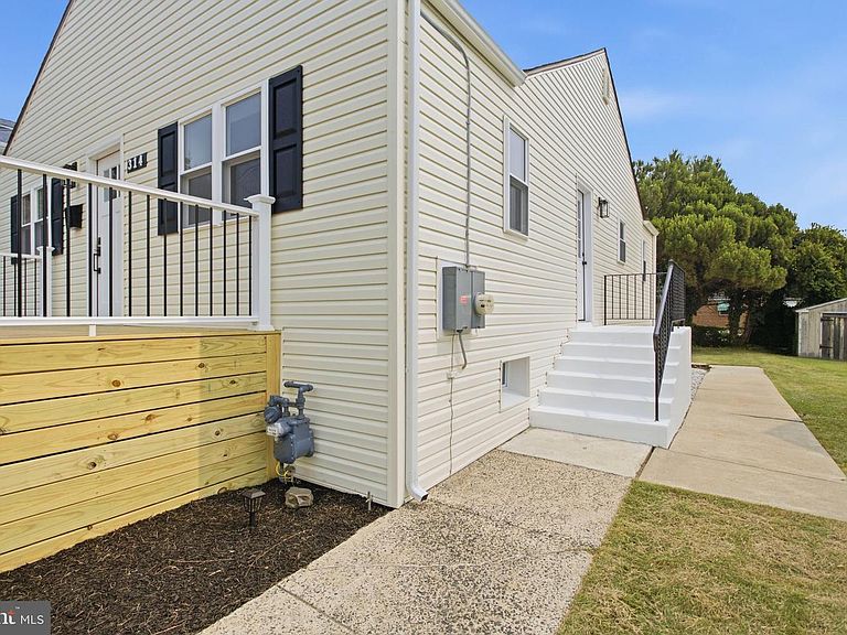 Listing photo 4